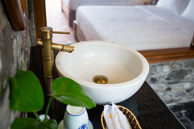 Grand Deluxe Family Garden view